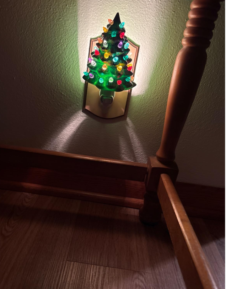 Twinkle Tree Night Light